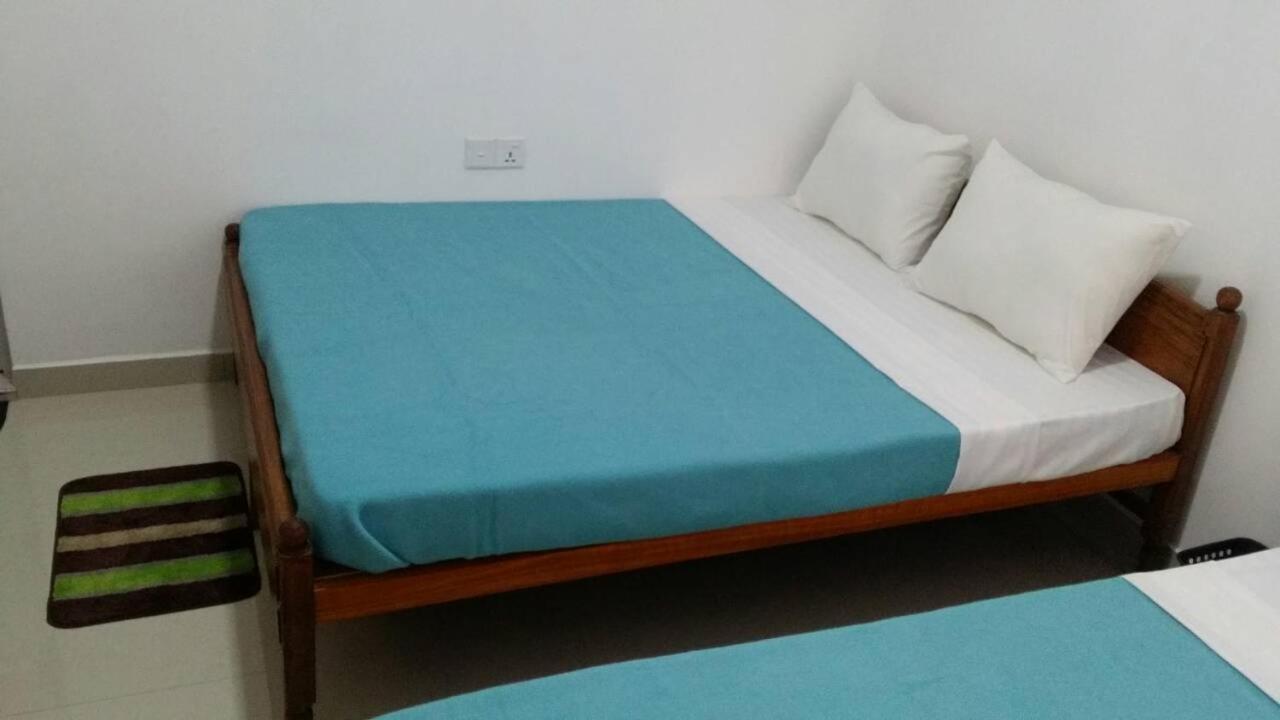 Tea Breeze Motel 纳拉坦尼亚 外观 照片