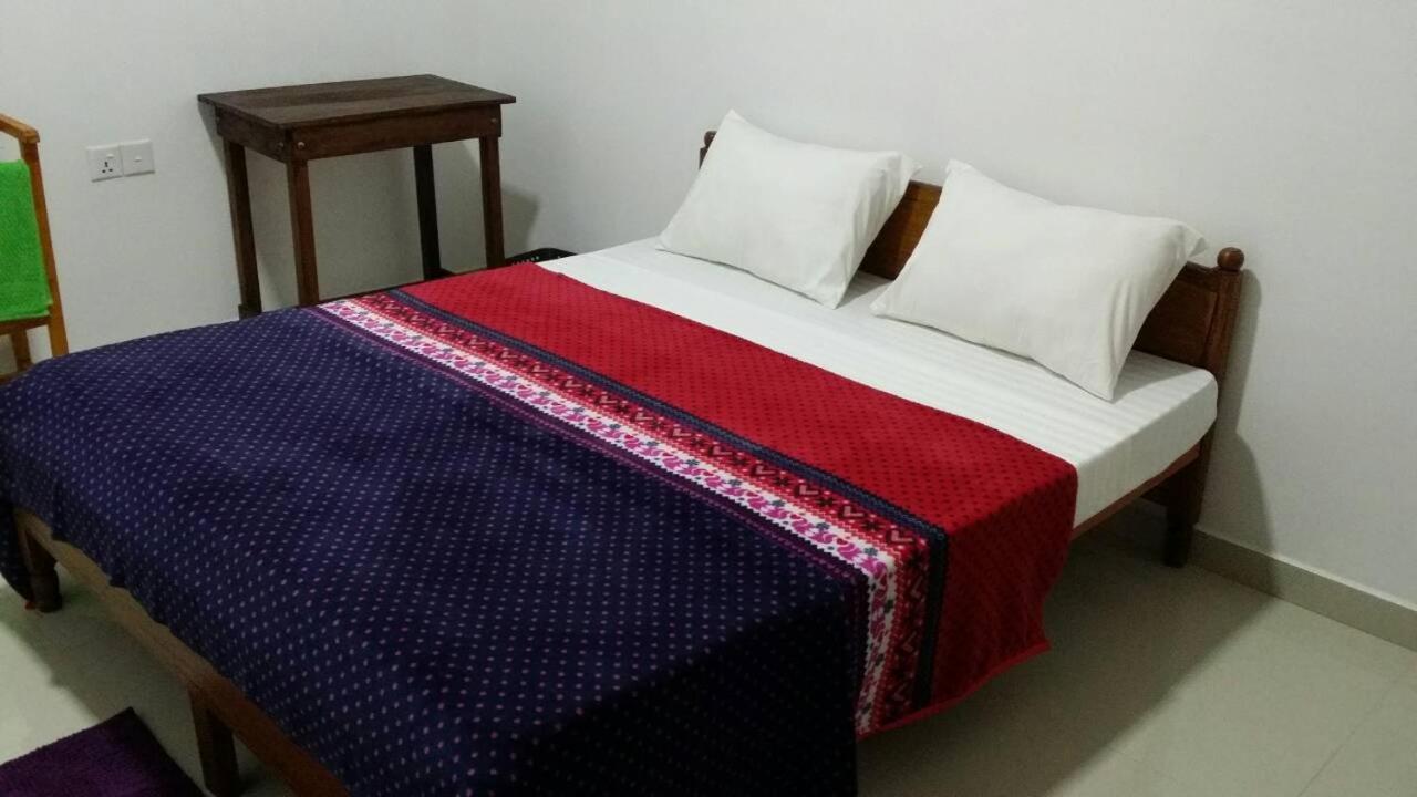 Tea Breeze Motel 纳拉坦尼亚 外观 照片