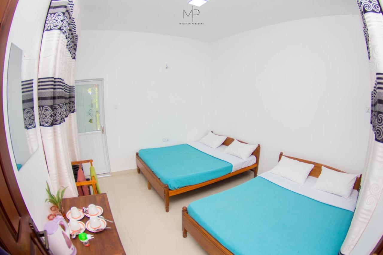 Tea Breeze Motel 纳拉坦尼亚 外观 照片